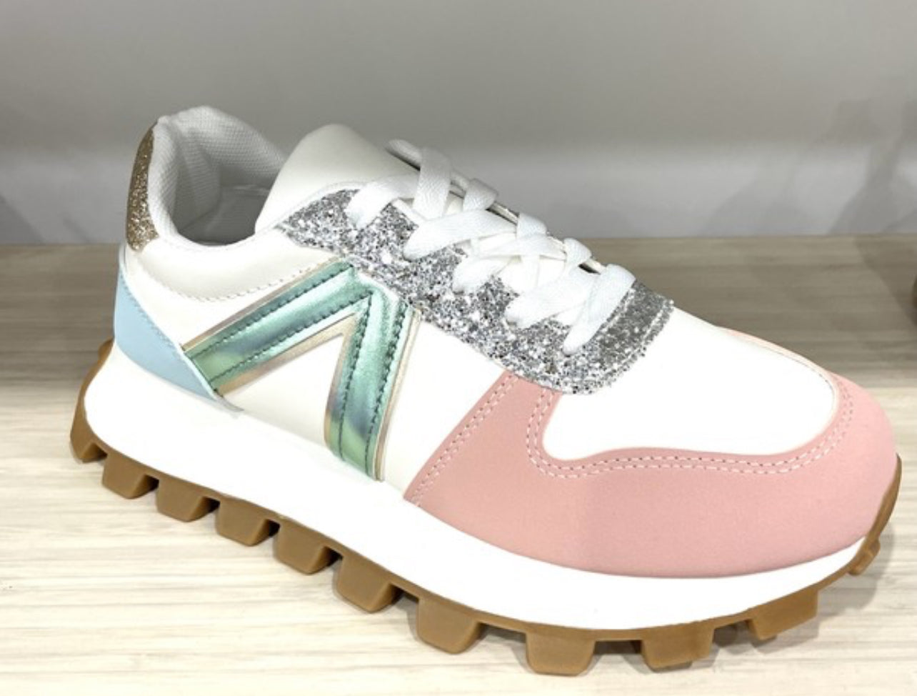 Pretty Lady Sneakers